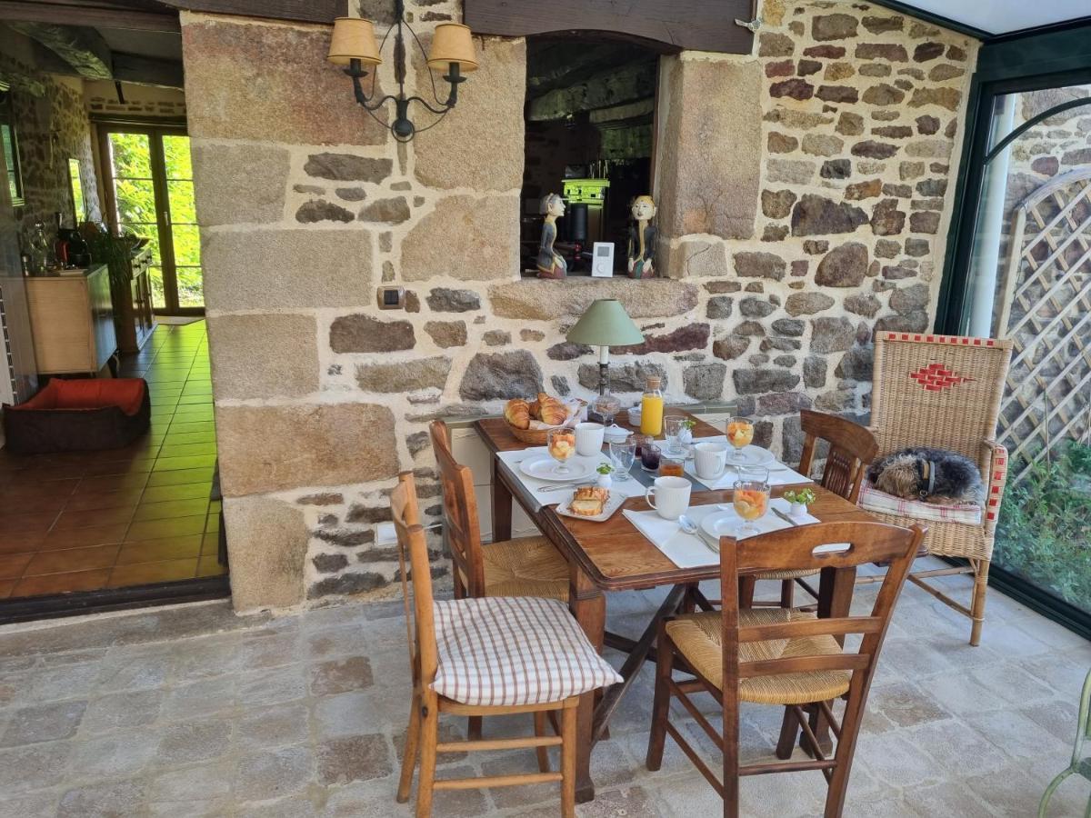 Les Berges De La Planchette Bed & Breakfast Yvignac-la-Tour Exterior photo